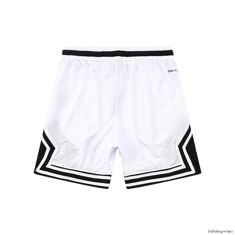 AJ sporty black and white shorts