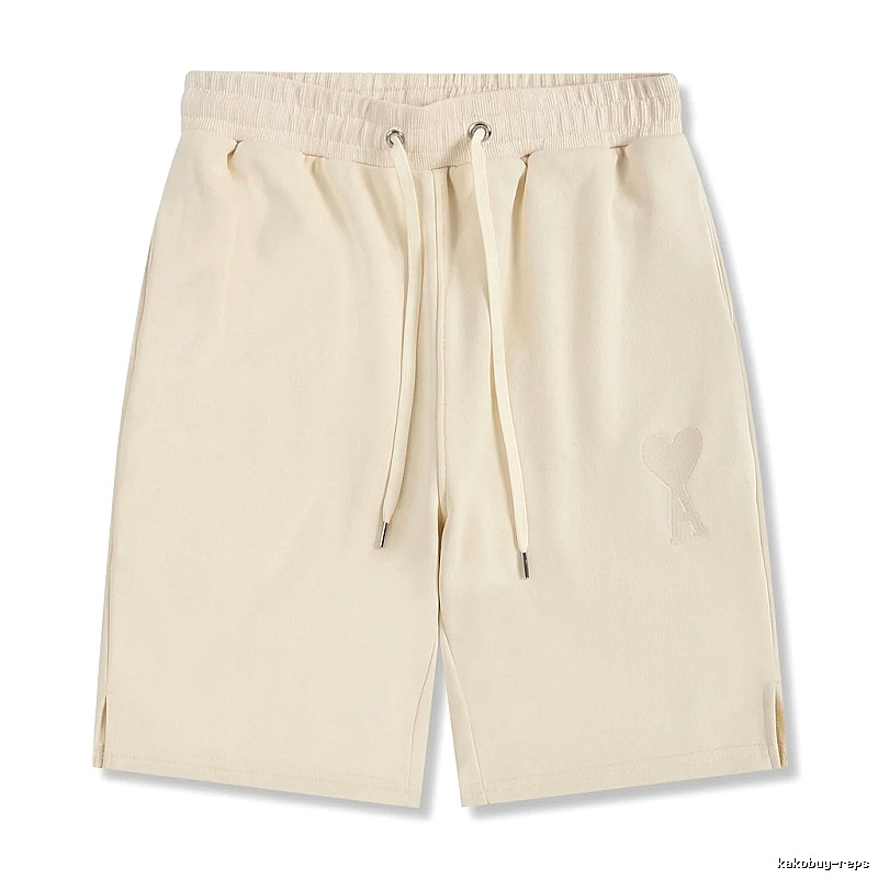 AMI casual style off-white shorts