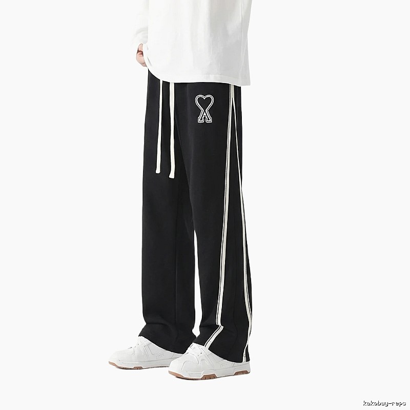 AMI fleece-lined warm black sweatpants