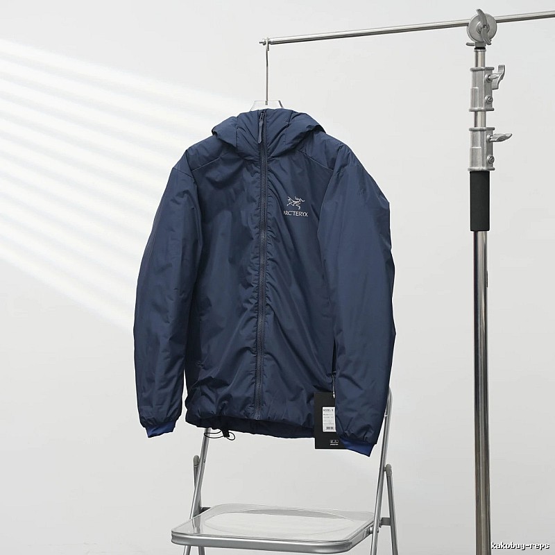 Arc'teryx Lightweight Shell Jacket with drawcord hem - Weekend