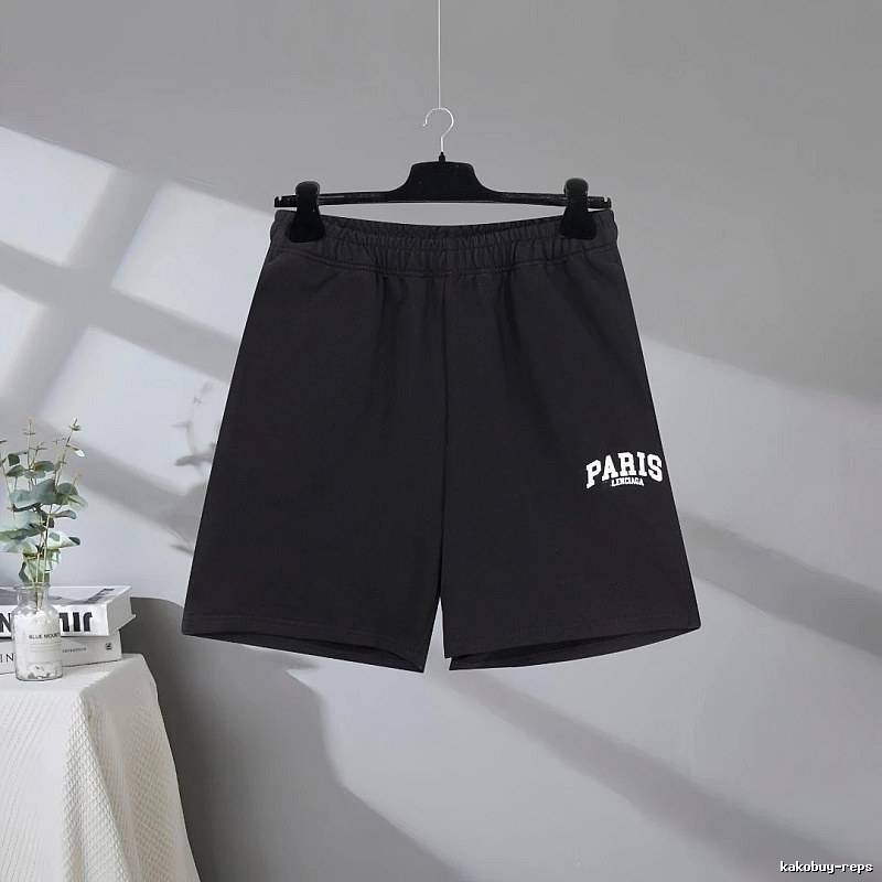 Balenciaga casual style black shorts