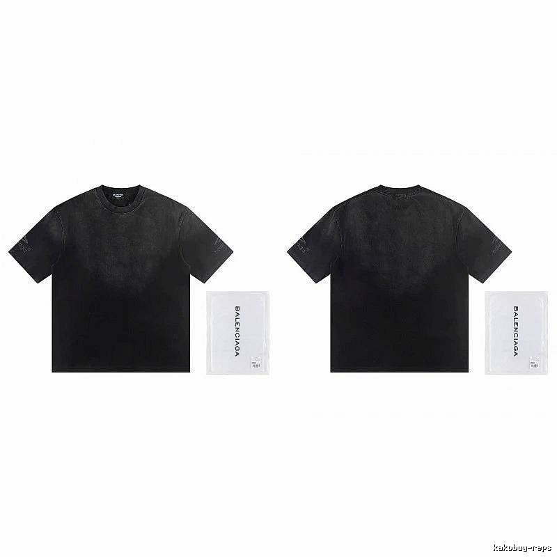 Balenciaga Distressed Street Style Black Short-Sleeve T-Shirt