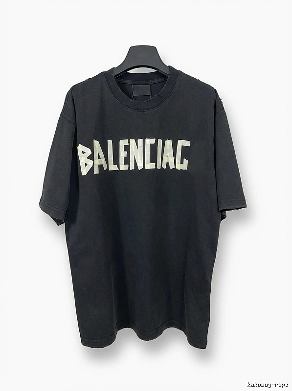 Balenciaga letter-style black T-shirt