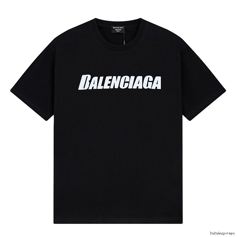 Balenciaga minimalist style black T-shirt