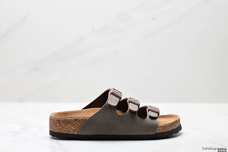 BIRKENSTOCK Three-Buckle Casual Grey Slides