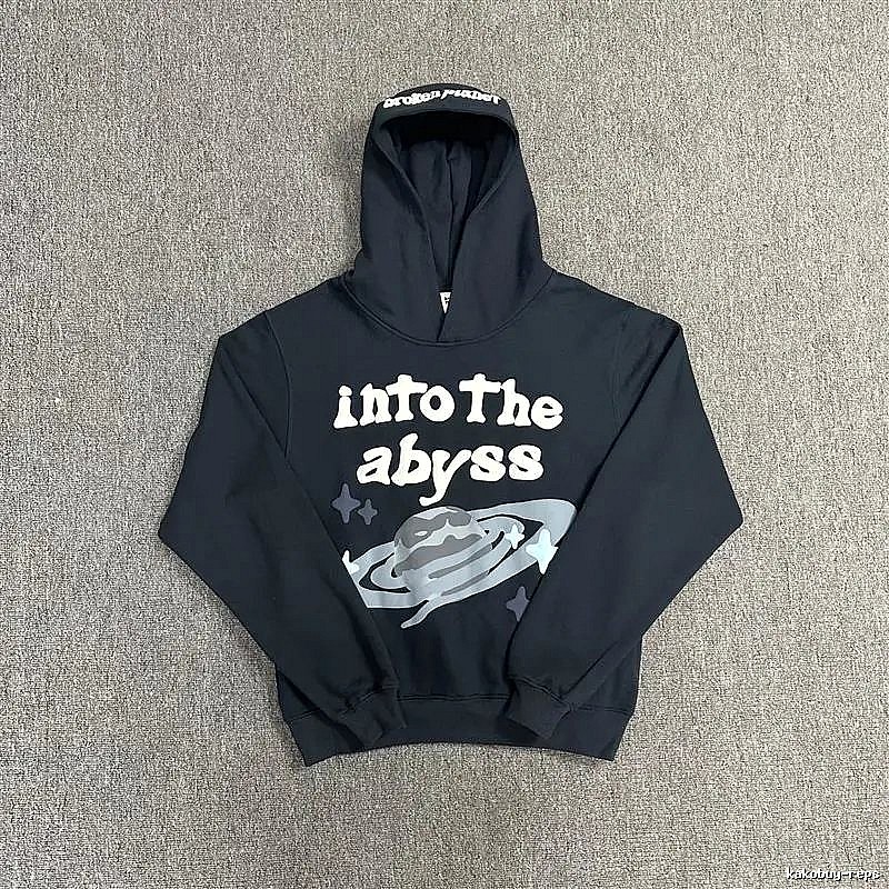 Broken Hearts Style H210 Skull Graphic Hoodie Modern Fit