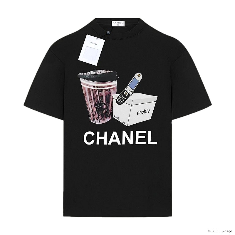 Chanel retro-style black T-shirt
