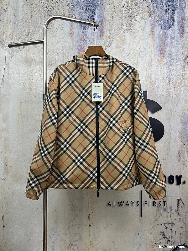 Check Zip Burberry Zip Jacket for Holiday Trips