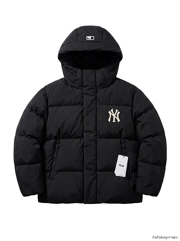 Classic black down jacket of MLB
