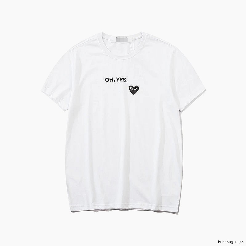 Comme des Garcons PLAY 2021-87 White Style 2187 Heart Logo T-Shirt Statement Graphic
