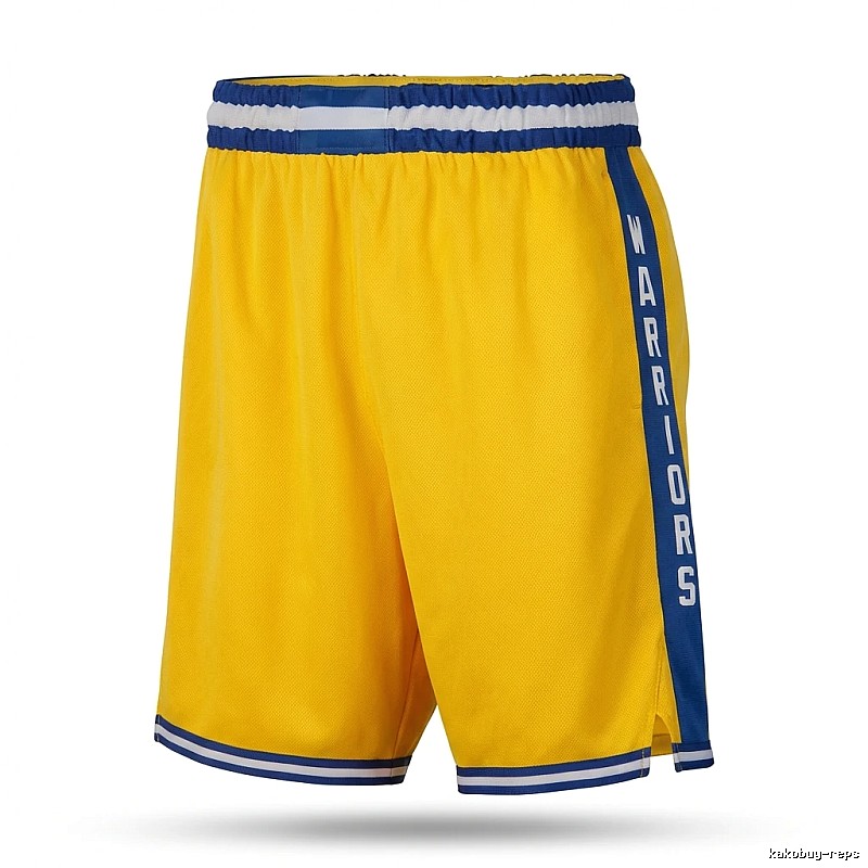 Curry's yellow sports shorts of the Golden State Warriors.