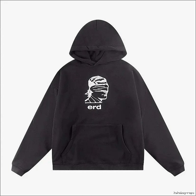 Daily Sweatshirt Rotation Graphic Zip Hoodie Training Look