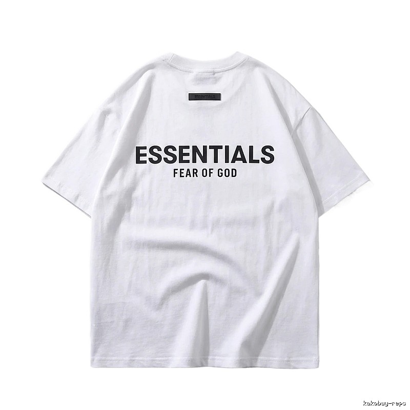 ESSENTIALS minimalist style white T-shirt