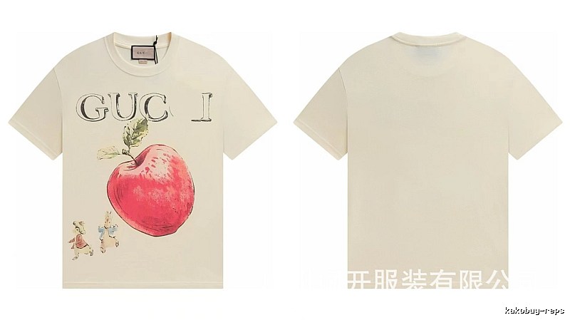 Gucci Apple Print Vintage Style Off-White T-Shirt