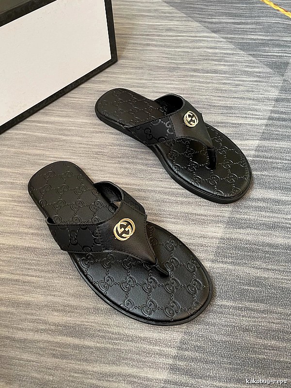 Gucci Double-G Embossed Light Luxury Style Black Flip-Flops