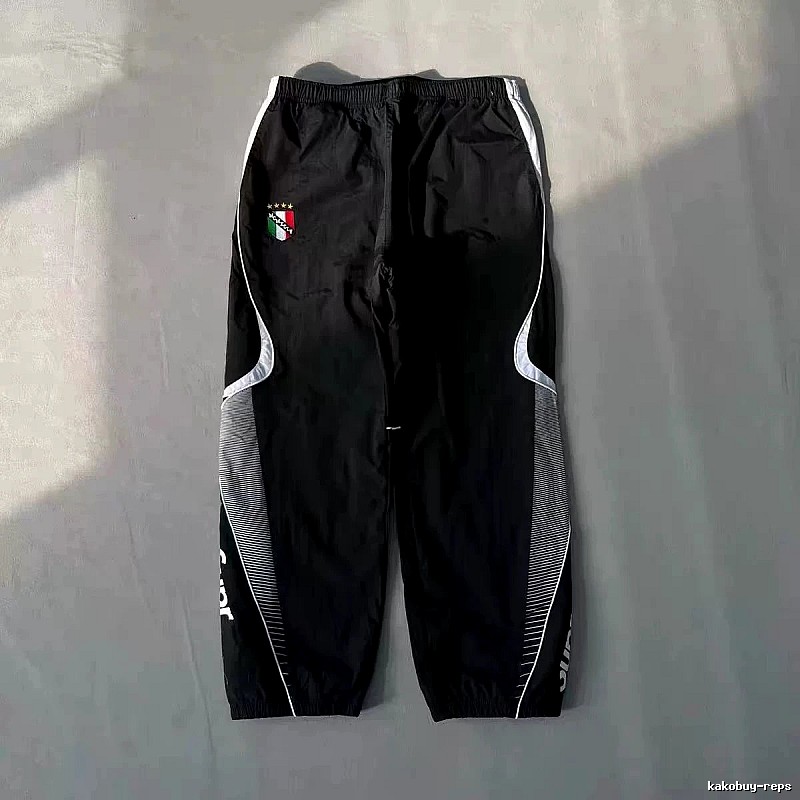 Italy Casual Soccer windbreaker jacket Black Hooded Jacket for Streetwear Looks