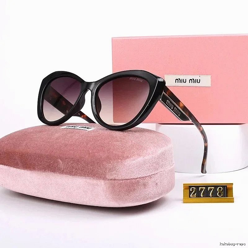 Miu Miu Classic Oversized sunglasses Black Oval Sunglasses for Daily Styling