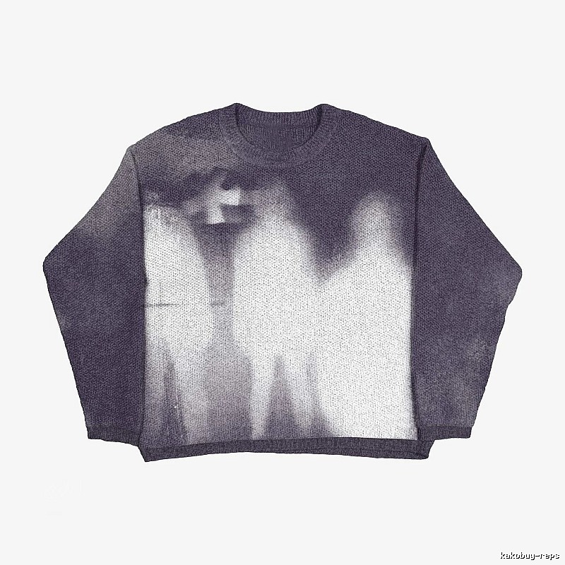 Streetwear Anime graphic sweater Black Knit Top with Practical Shape