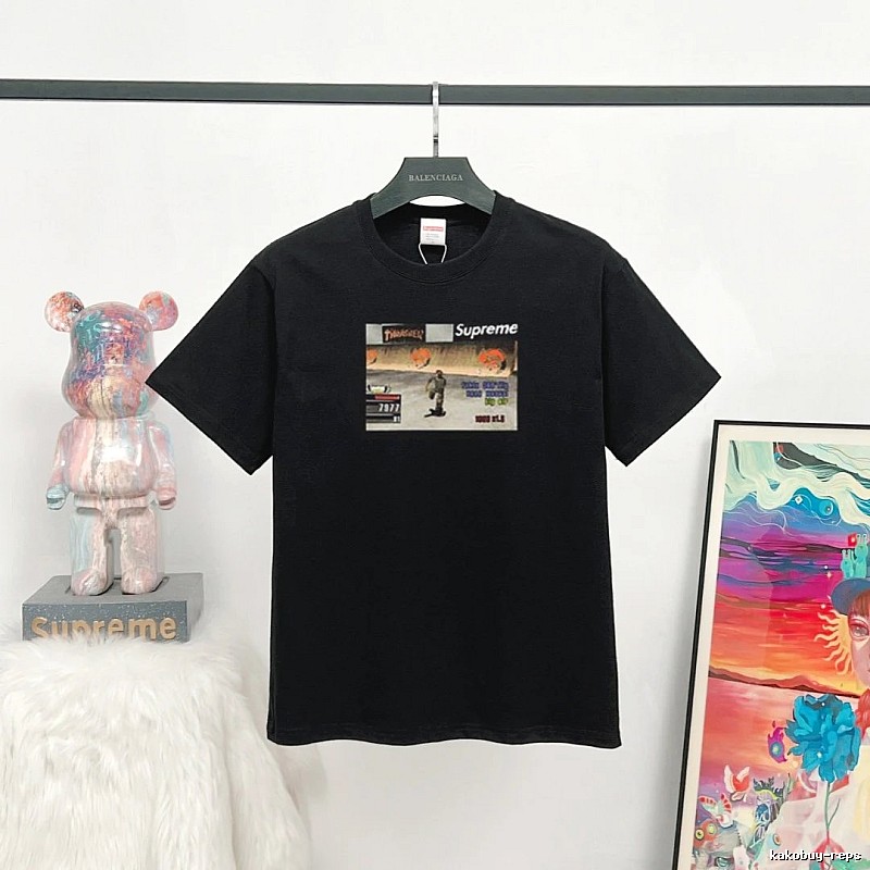 Supreme Street Style Skateboard Print Black T-Shirt